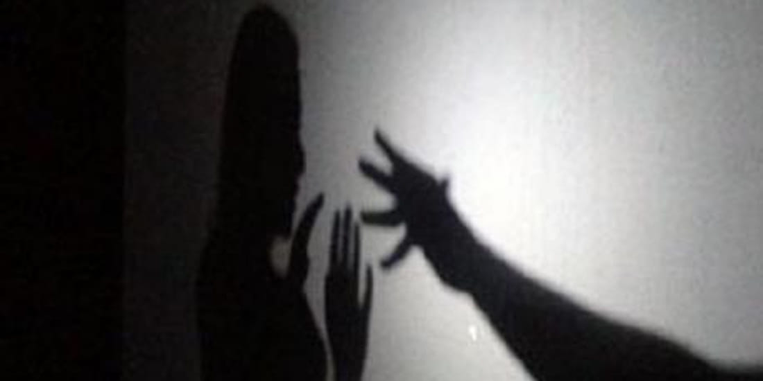 Drunk father misdeed with daughter