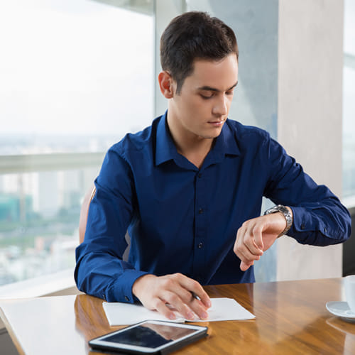 know how to manage time when you go back to work after a long weekend or holiday