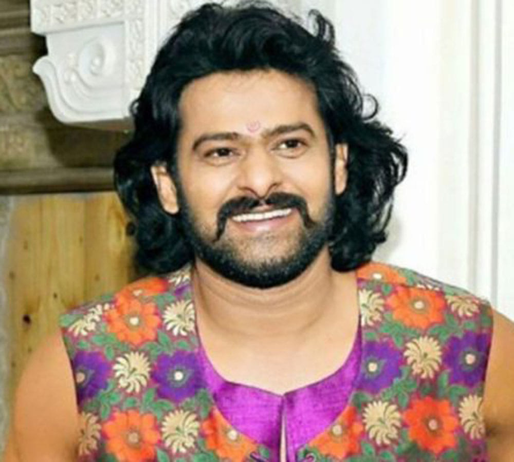 once again prabhas rejected karan johar offer for bollywood