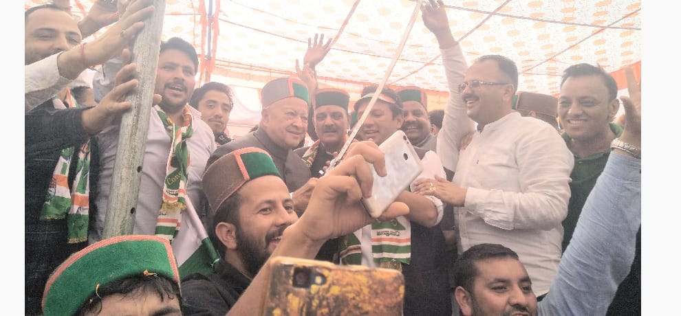 himachal assembly election 2017 cm virbhadra singh statement over bjp wins claim 