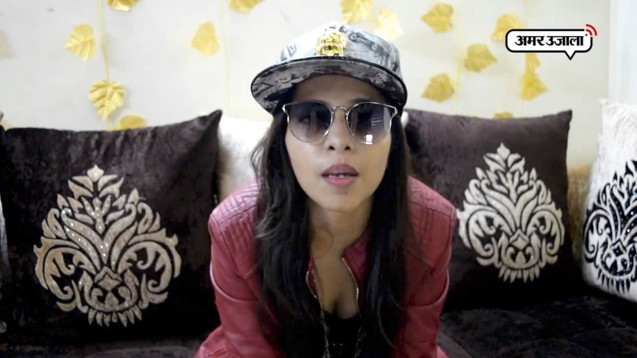dhinchak pooja enter in bigg boss house know about her personal life