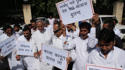 congress protest in jaipur against the controversial bill