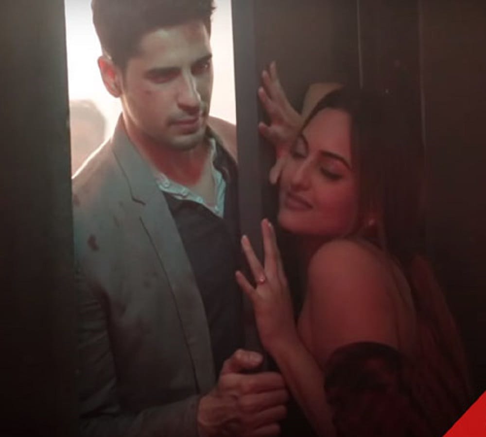 Film ittefaq fisrt song raat baki baat baki release today