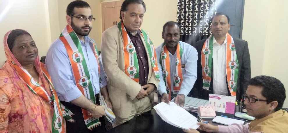 परिवहन मंत्री जीएस बाली ने दाखिल किया अपना नामांकन पत्र