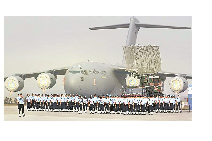 air force planes to perform operational exercise on   lucknow agra express way.