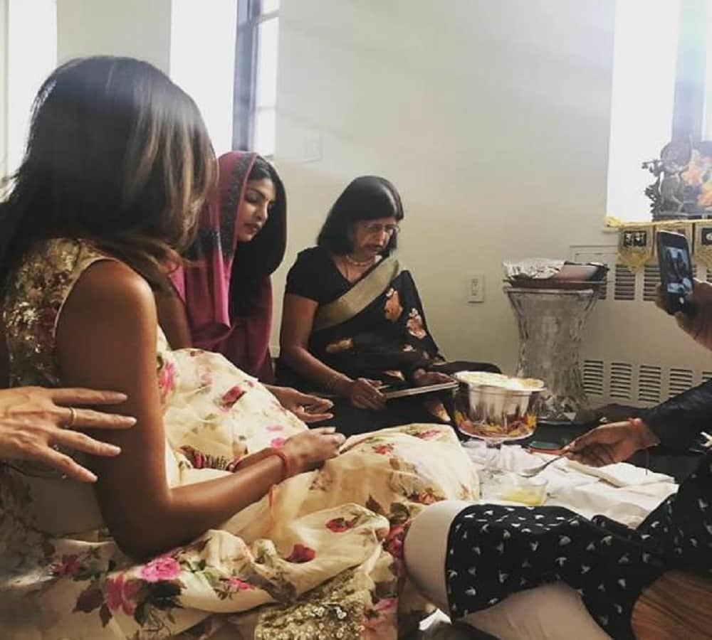 Priyanka Chopra looking gorgeous in diwali party at her New York apartment