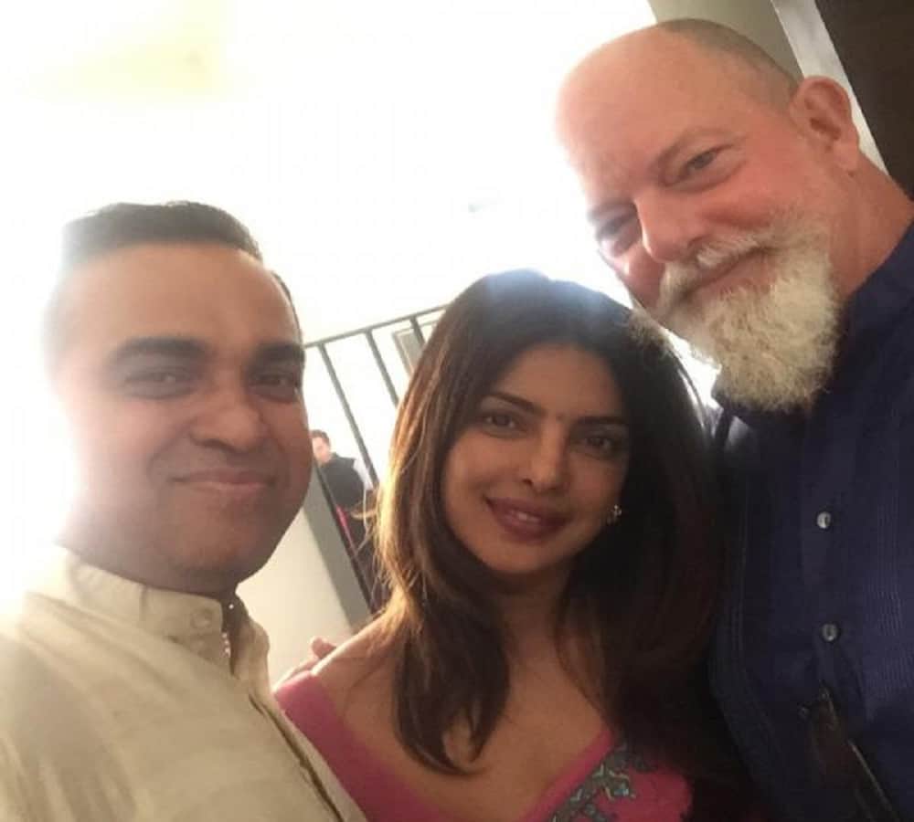 Priyanka Chopra looking gorgeous in diwali party at her New York apartment