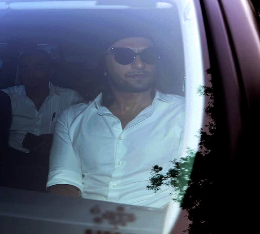  after ram mukherjee's death, all bollywood star has come at rani mukherjee's home for her grieve