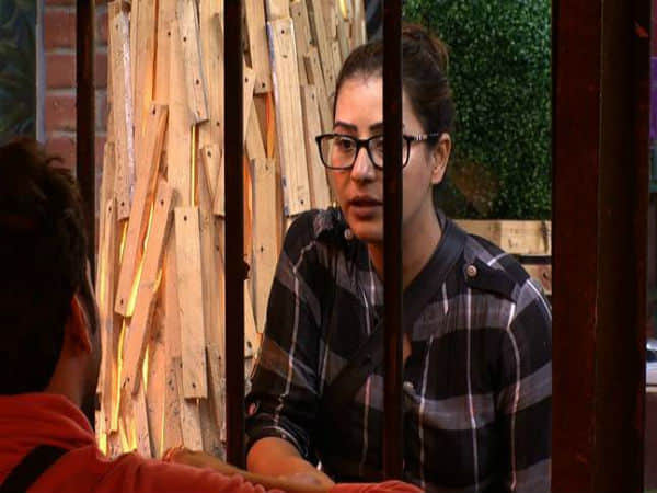 Bigg Boss 11 Preview will show rishton ka imtihan and new nomination