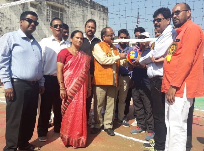 Sports begins in Ramnagar