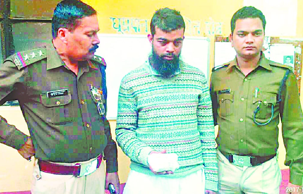 Youth arrested with charas