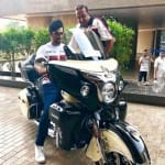 दिवाली के मौके पर तनु वेड्स मनु एक्टर को इस बाइक की डिलीवरी मिली है। 