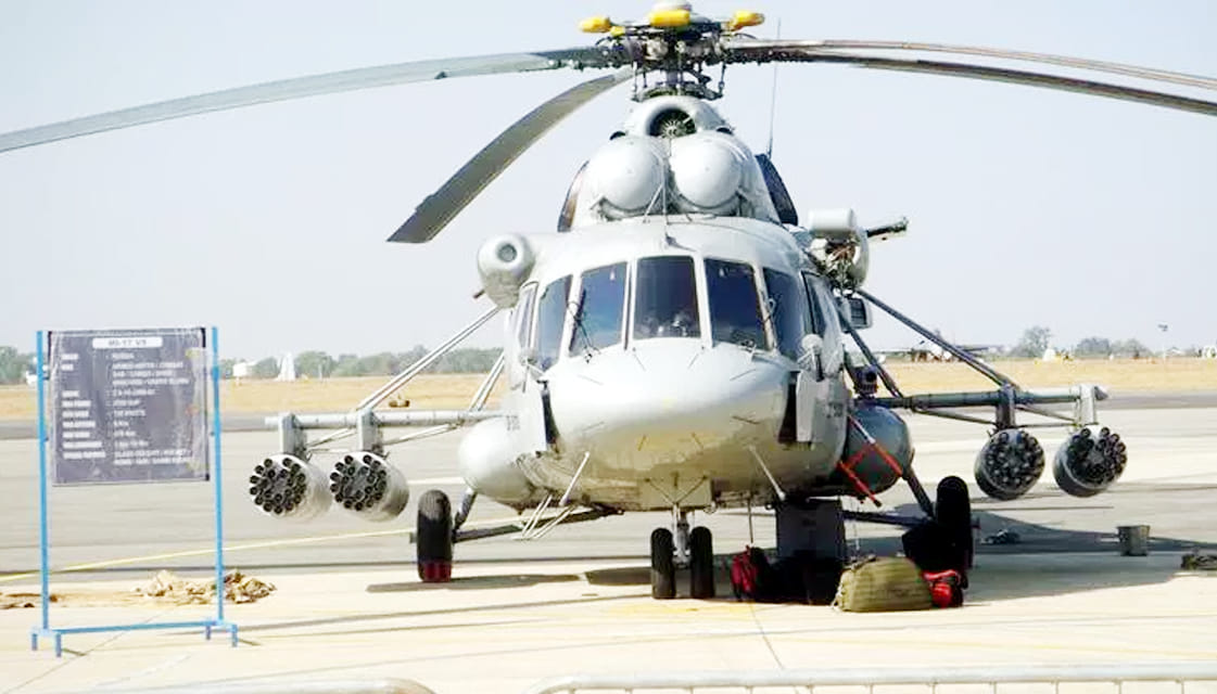 Air Force showing feat on Lucknow-Agra Express today