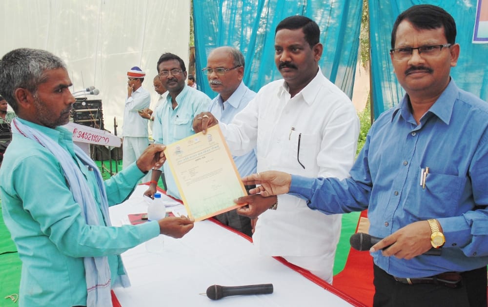 farmers got certificate of loan waiver