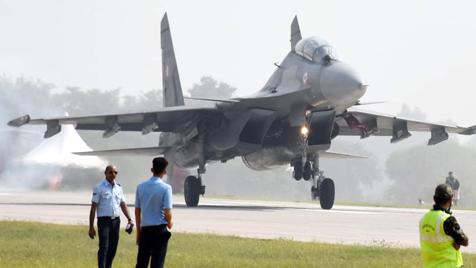 bravery of Indian Air Force on Express-Way