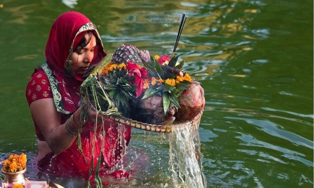 Chhath Puja 2018 puja vidhi precautions while making prasad Make Happy Chhath Maiya