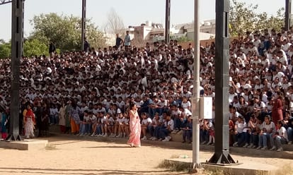 information of bomb  in a school of jaipur found fake 