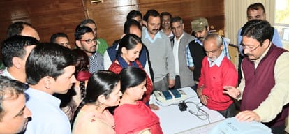 himachal assembly election election commission issued election symbol for independent candidate