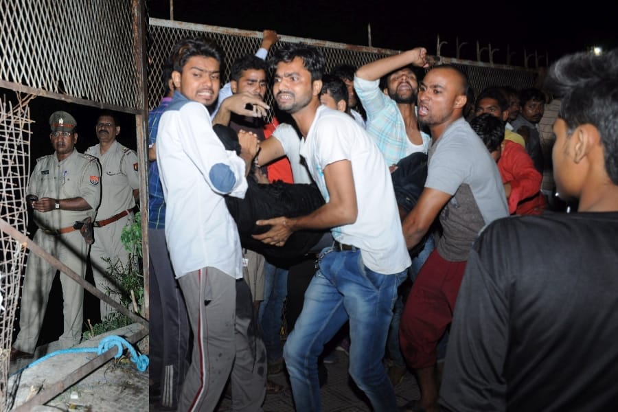  two get drowned in a lake and died in Lucknow.