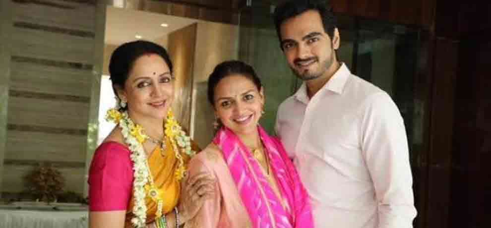hema malini announced the name of esha deol baby girl