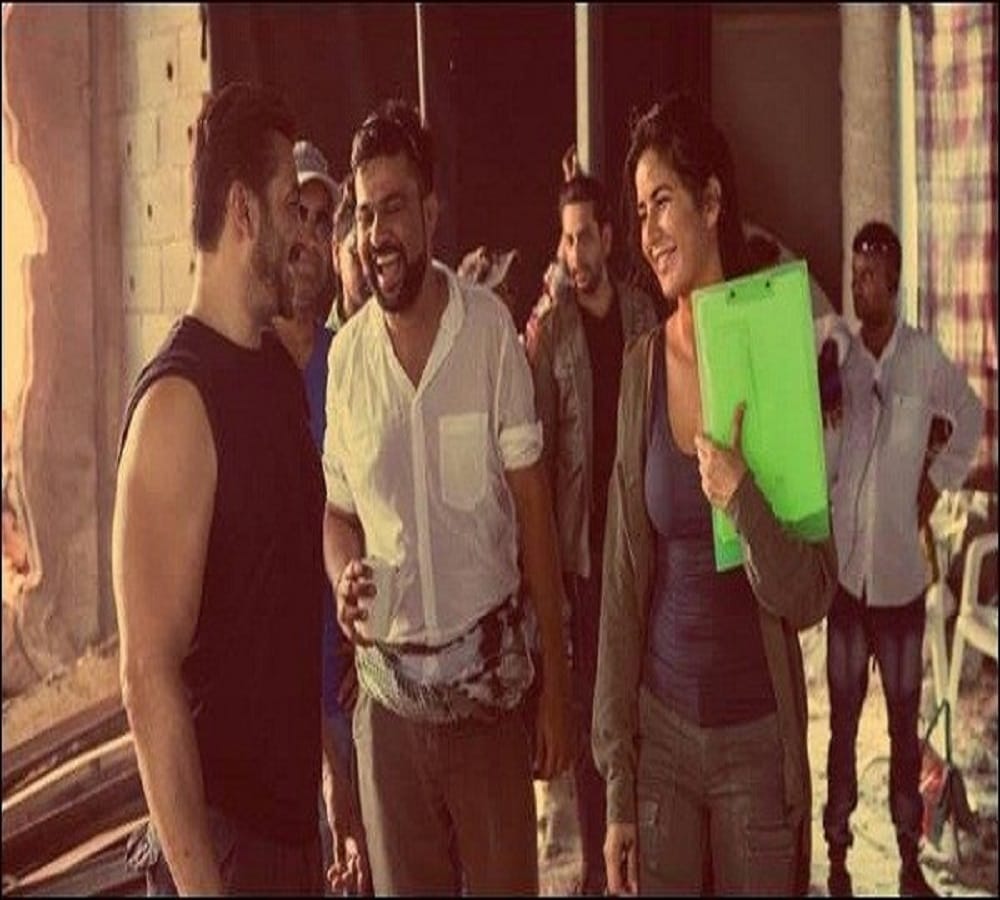 tiger zinda he cast salman post his pic on instagram account