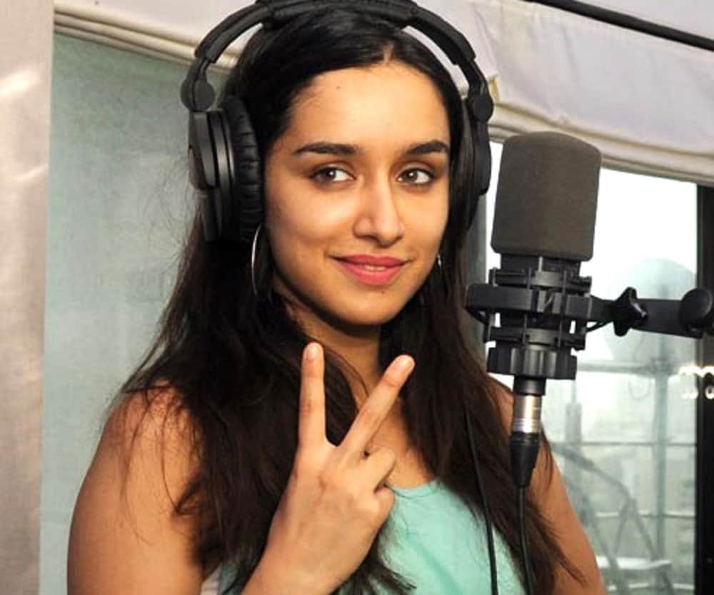 Shraddha Kapoor will be crooning a romantic song in Saaho