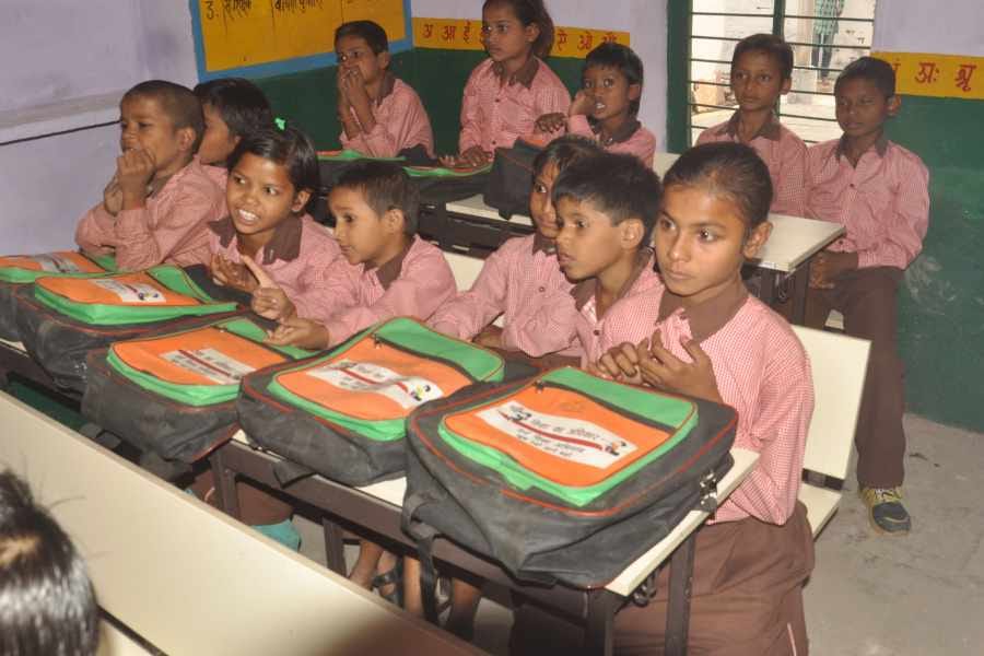 School Reopen Of Class Six To Eight Today In Agra Hindi Khabar