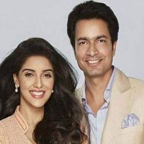 Akshay Kumar shares first photo of Asin and Rahul Sharma’s Baby