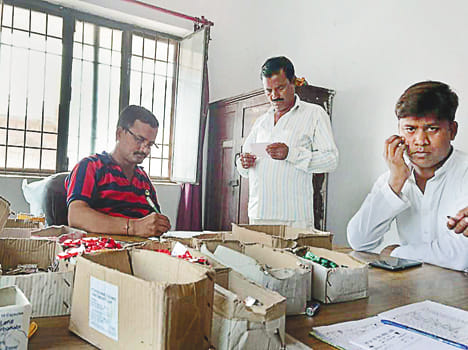 no doctor in gopamau phc since one and half year