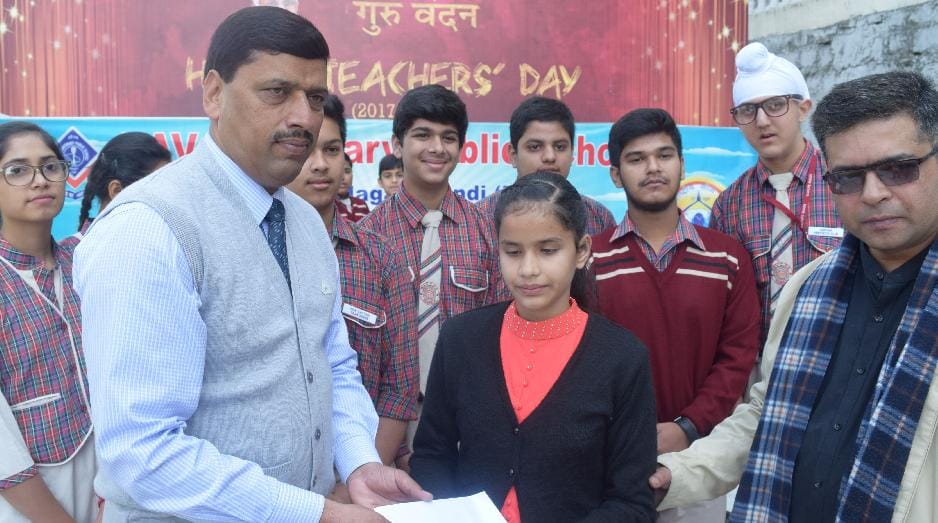 आंखों की रोशनी न होते हुए भी प्रेरणास्रोत बनीं हैं पायल 