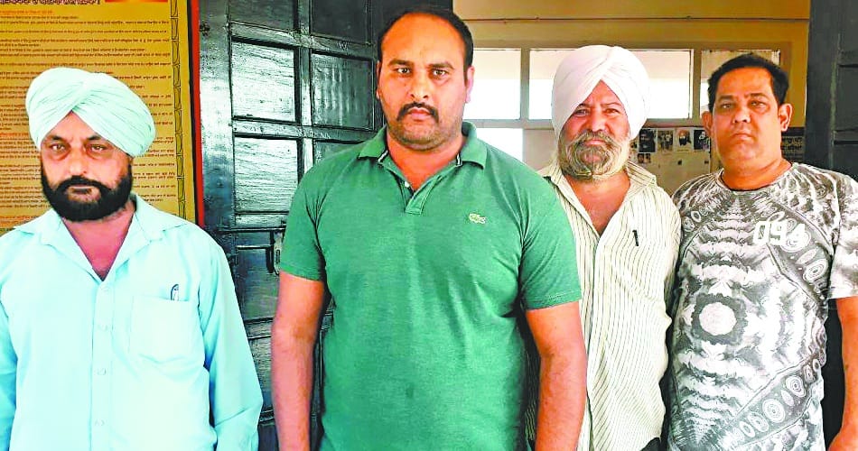 police beaten bharat kesari wrestler at derabassi bus stand