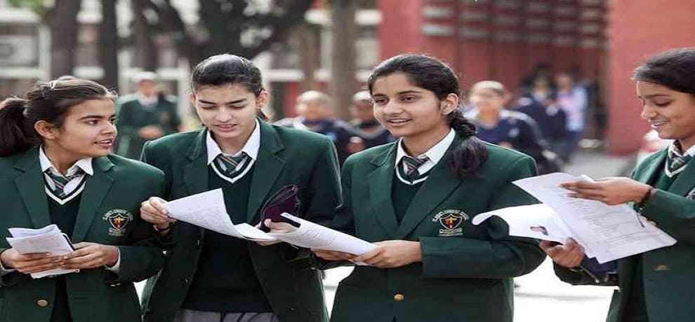 parents feel trouble on fees increases after school reserve fund finish