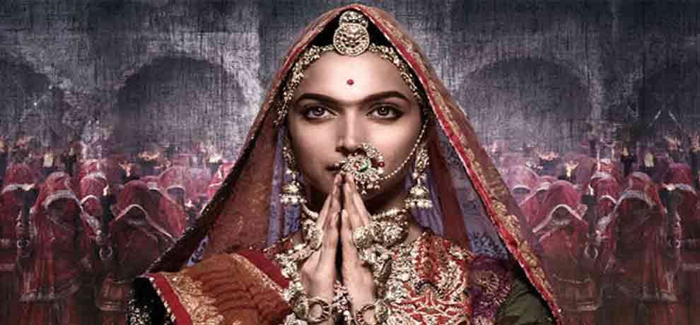 deepika padukone look in ghoomer song in film padmavati