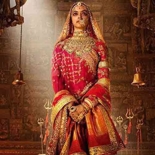 deepika padukone look in ghoomer song in film padmavati
