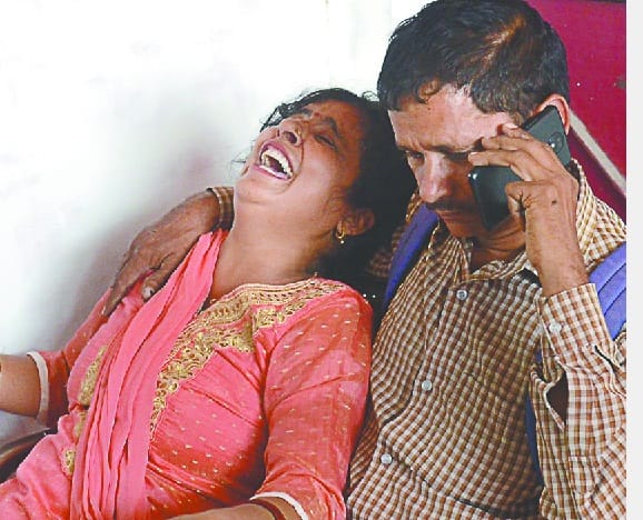 accident on road boy died