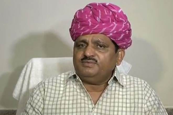 congress member protesting in rajasthan assmebly