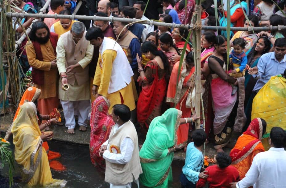 chhath puja 2017 celebration photos in dehradun