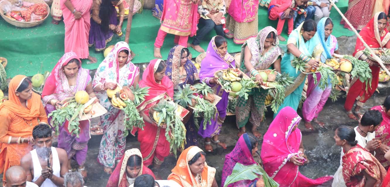 chhath puja 2017 celebration photos in dehradun
