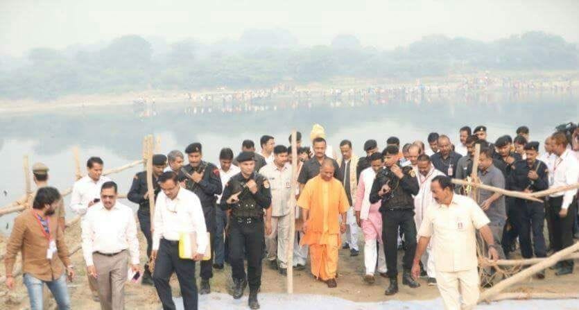 Up Cm yogi Adityanath in agra