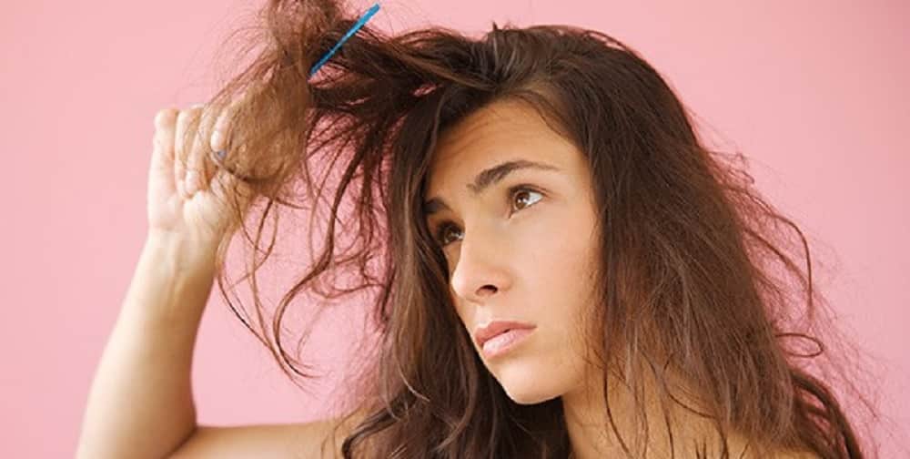 Know these amazing unknown benefits of using wooden comb in hair