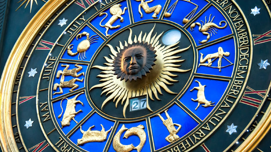 Saturn will enter the sagittarius amount today