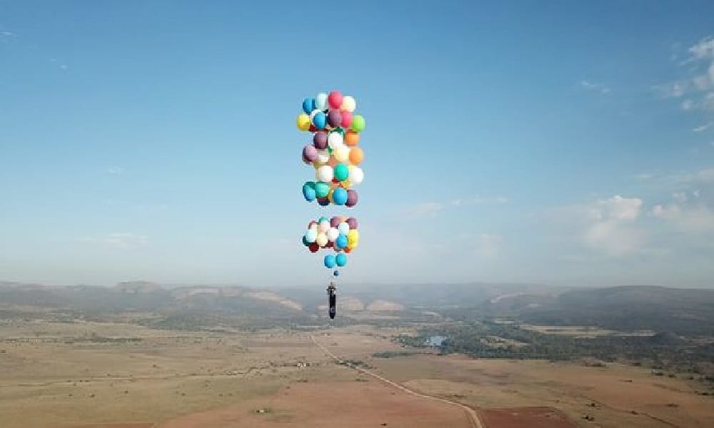 Man taken Idea from the Hollywood movie then made this Flying Chair