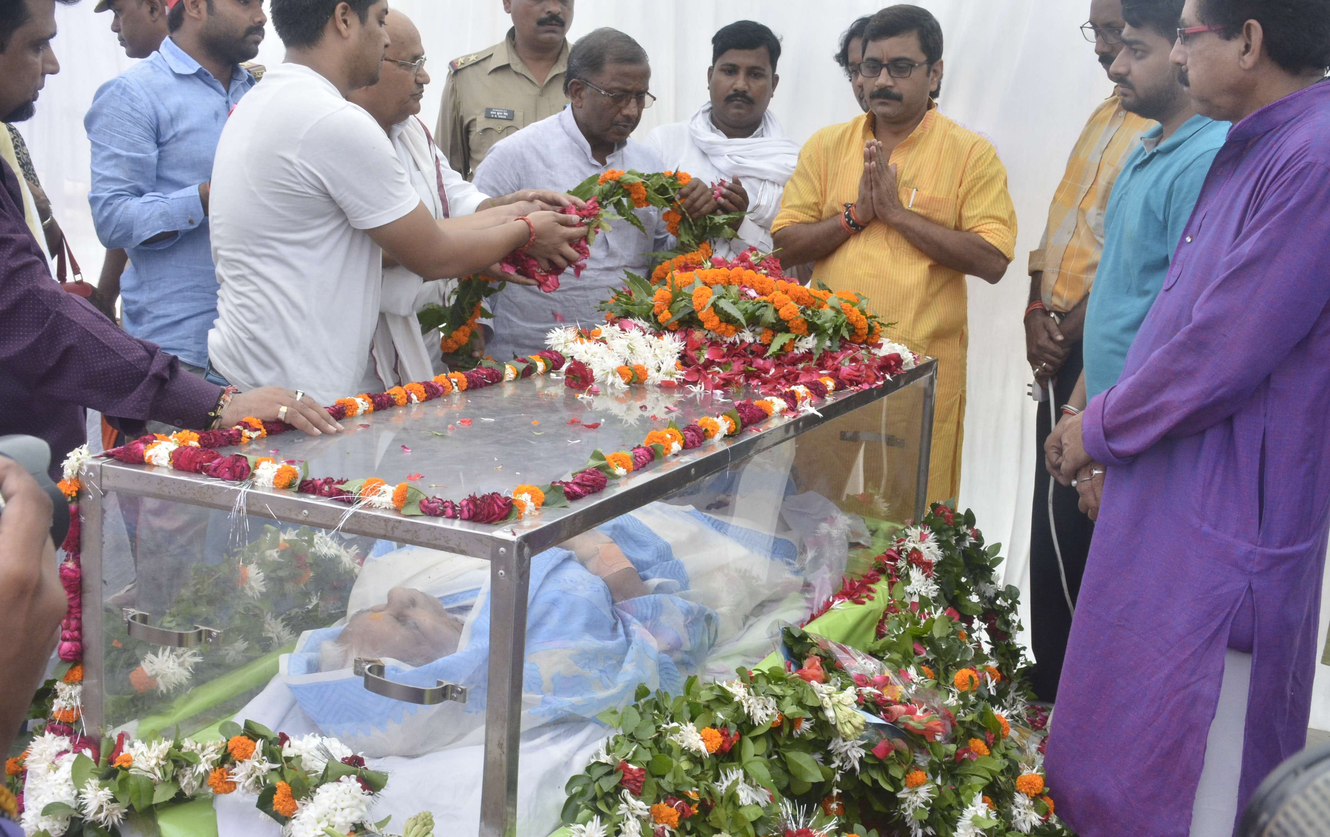 girija devi passes away, funeral in varanasi