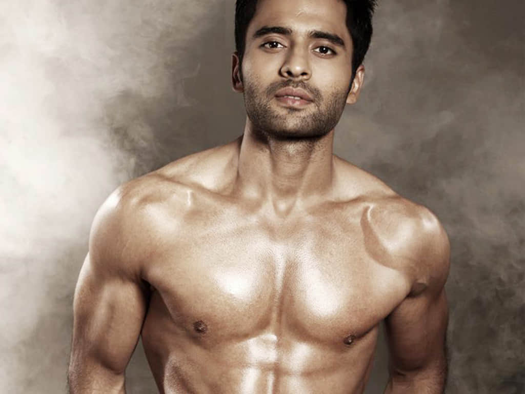 actor jackky bhagnani become now film producer