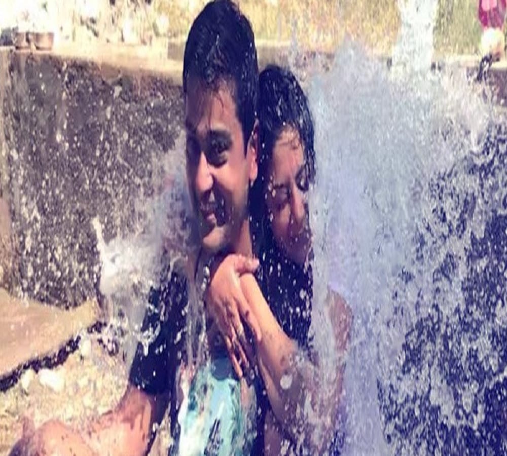 Kavita Kaushik shared her road trip photos with husband