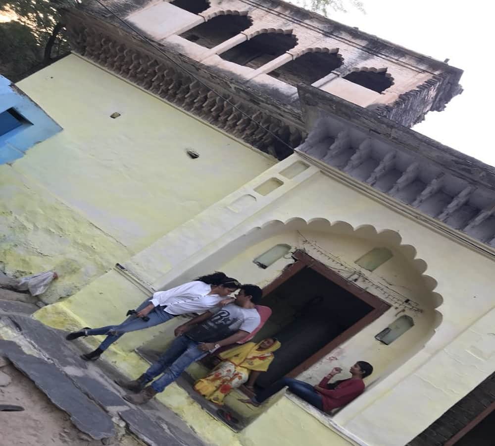 Kavita Kaushik shared her road trip photos with husband