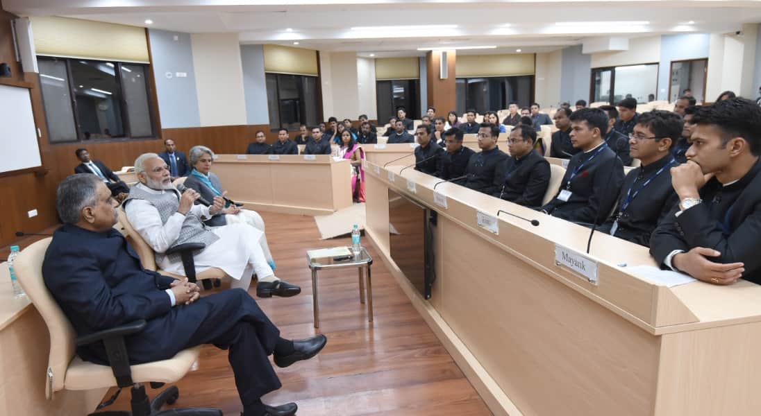 prime minister modi saw beauty of Himalayas from Mussoorie