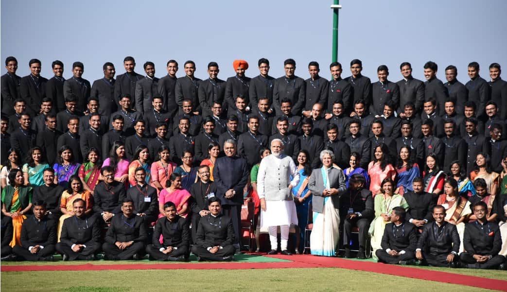 prime minister modi saw beauty of Himalayas from Mussoorie