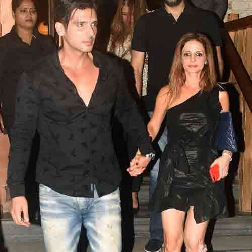 hrithik roshan celebrates ex wife suzanne khan birthday