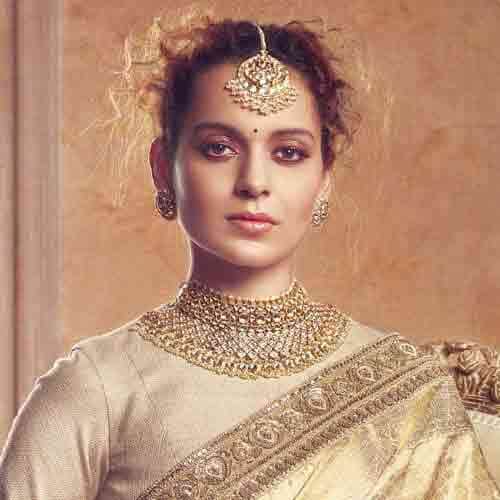 kangana ranaut ait airport with most expensive handbag